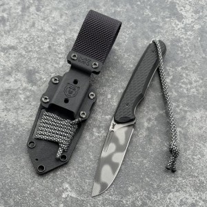 Nóż MK Knives & Tools Scout "Fear The Bear" Camo DLC Vanadis 4 Extra Black Diamond Richlite Black Kydex